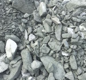 Фундамент на склоне из скалистого грунта